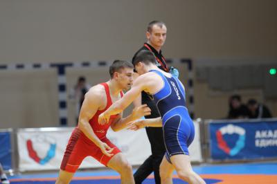 Рязанские «греко-римляне» завоевали три медали домашнего чемпионата ЦФО